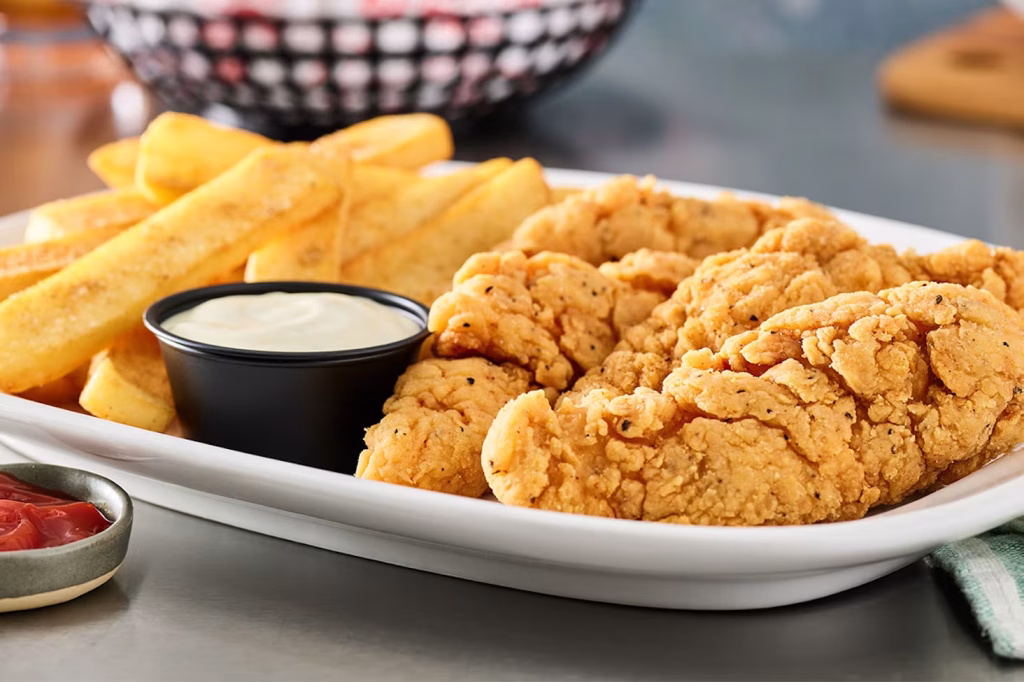 Red Robin Clucks & Fries®