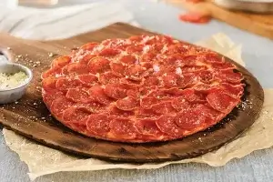 Red Robin Donatos® 10″ Pizza