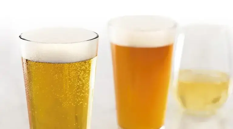 Red Robin Adult Beverages Menu